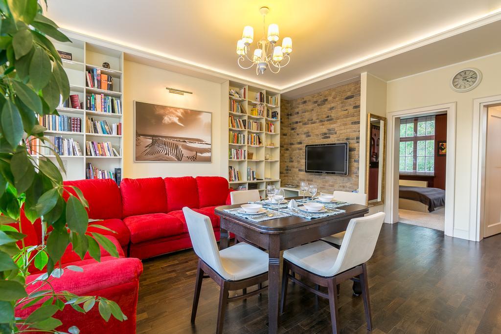 Rent A Flat - Old Town Apartments กดัญสก์ ภายนอก รูปภาพ