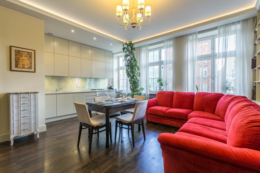 Rent A Flat - Old Town Apartments กดัญสก์ ภายนอก รูปภาพ