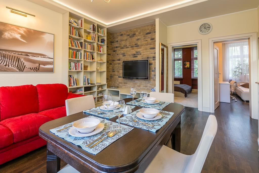 Rent A Flat - Old Town Apartments กดัญสก์ ภายนอก รูปภาพ