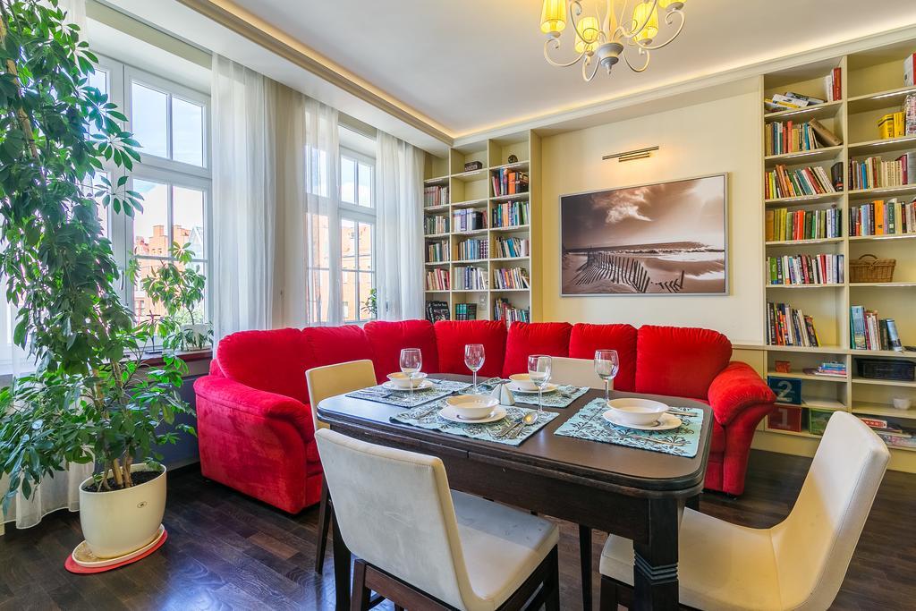 Rent A Flat - Old Town Apartments กดัญสก์ ภายนอก รูปภาพ